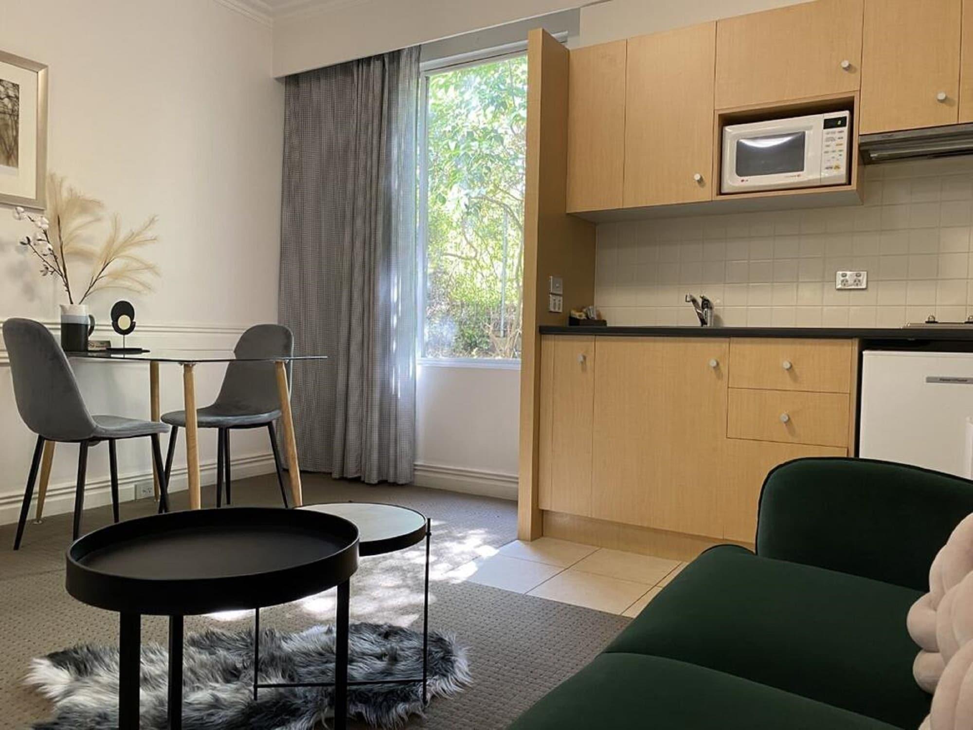 Beaumont Kew Apartments Melbourne Exterior photo